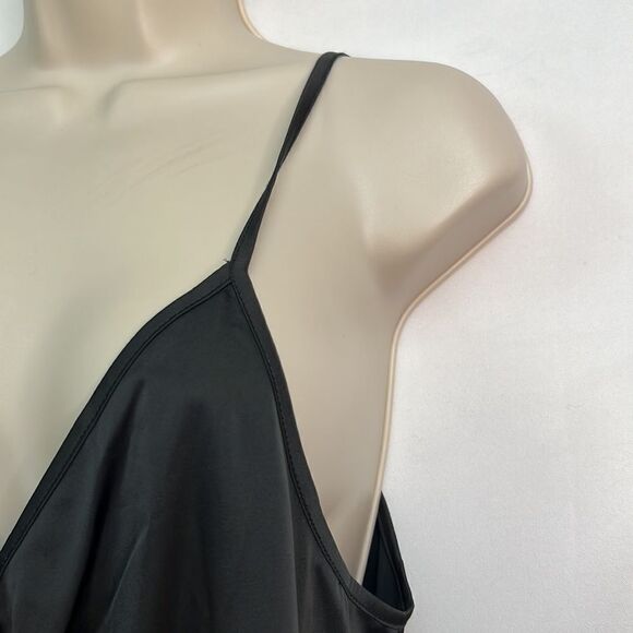 Chigant black satin wrap camisole size small NWT - Picture 4 of 9